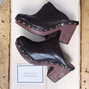 AUTHENTIC Chanel Brown Clog